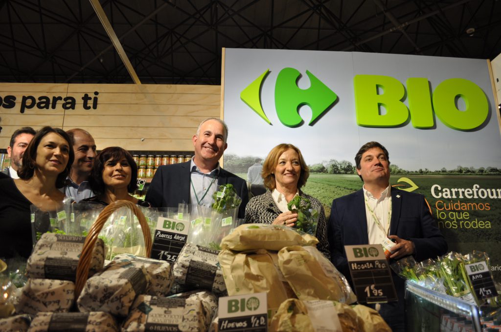 Carrefour y Ecovalia ponen en marcha el mayor plan de formación sobre el mundo BIO
