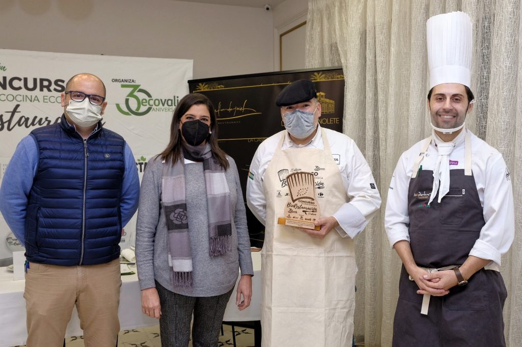 El cordobés Óscar García consigue su pase para la final andaluza del concurso BioRestauración