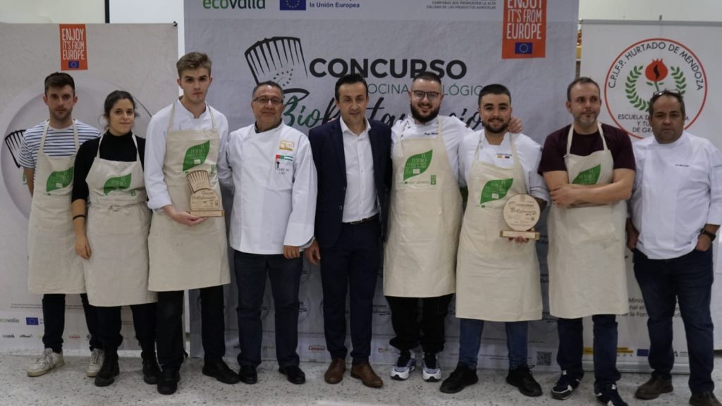 Los granadinos Luismi Cortés y Jesús Serrano pasan a la final de BioRestauración