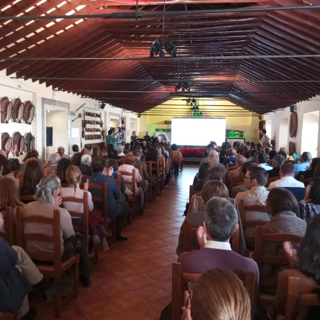 La Junta Directiva de Ecovalia nombra a sus nuevos socios de honor
