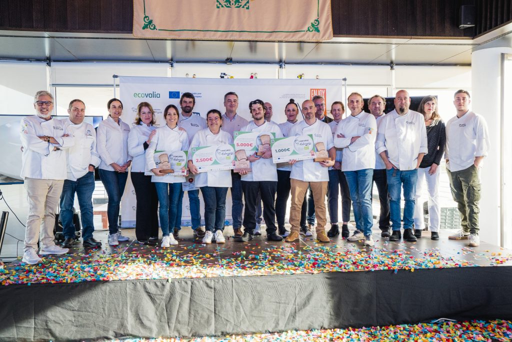 Jorge Muñoz y Jacqueline Rodríguez ganan la quinta edición del concurso de cocina ecológica Biorestauración