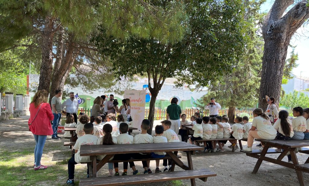 El CEIP San Juan de la Cruz gana la IV edición de `Creando biodiversidad en mi huerto´