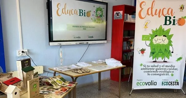 Material conmemorativo del Programa Escolar EducaBio 2026